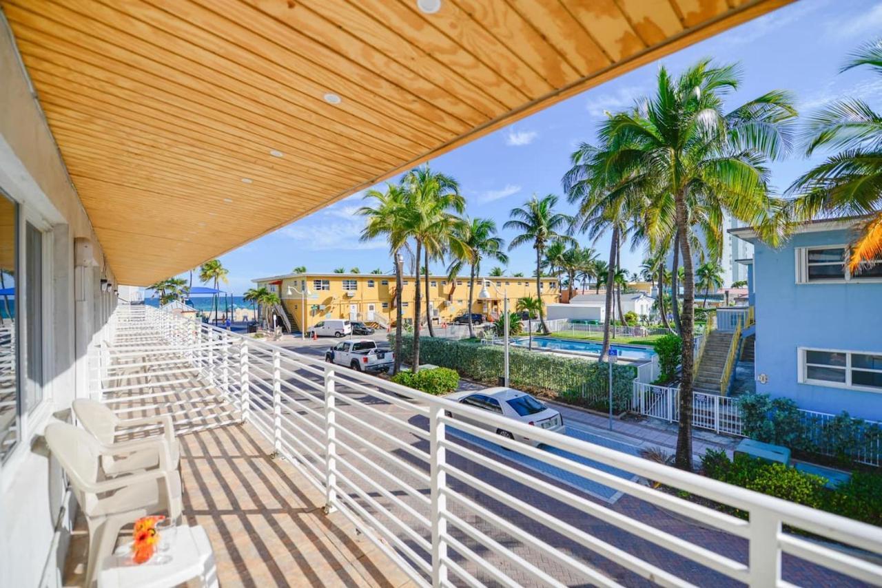 Cozy 1 Bedroom With Pool Steps From The Beach #41 Hollywood Exteriör bild